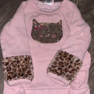 Kitty sweater